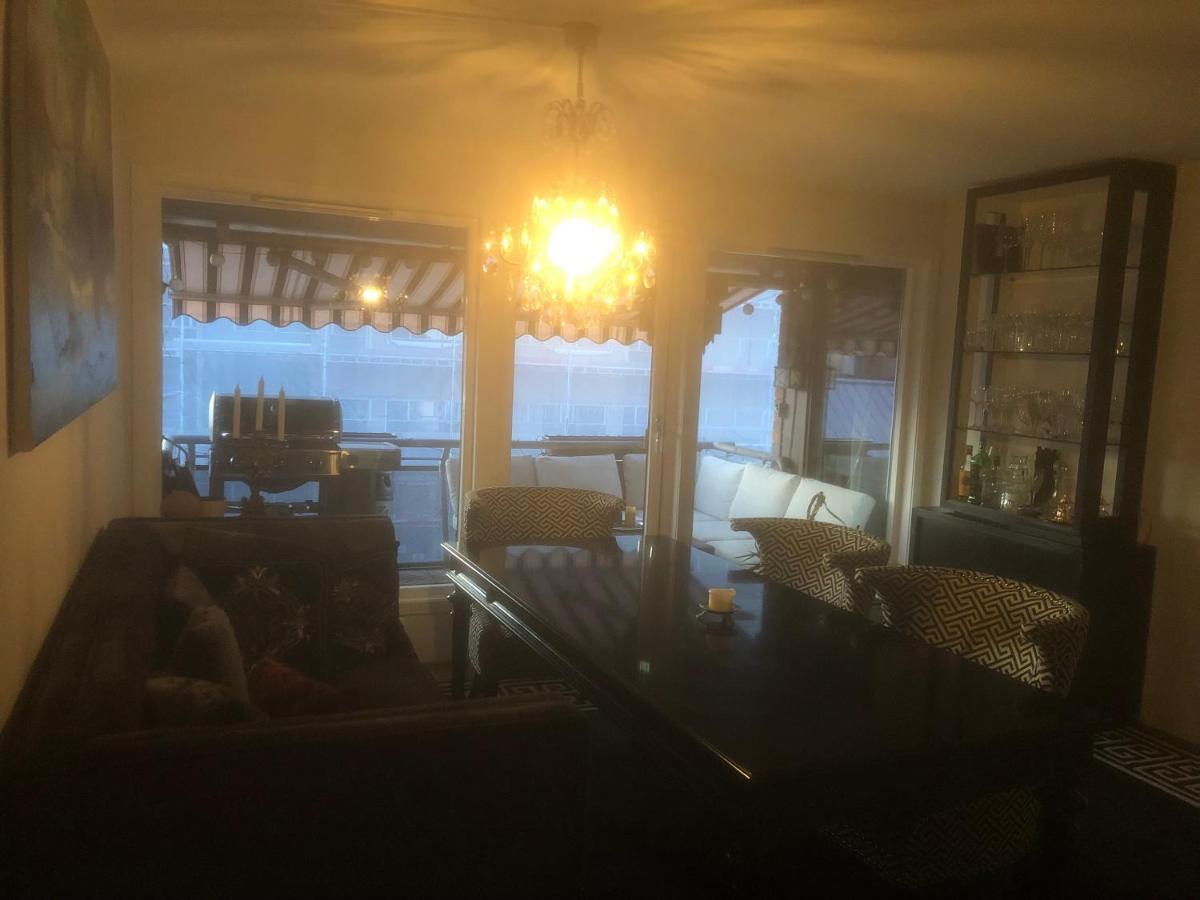 Penthouse Sentralt I Oslo Apartment Bagian luar foto